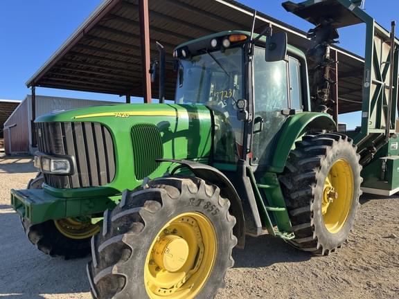 Image of John Deere 7420 Primary image