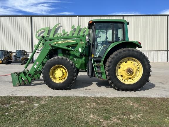 Image of John Deere 7420 Primary image