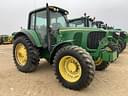 2003 John Deere 7520 Image