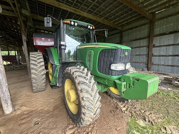 Image of John Deere 7520 equipment image 3