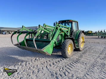 Main image John Deere 7520