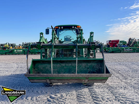 Image of John Deere 7520 equipment image 1