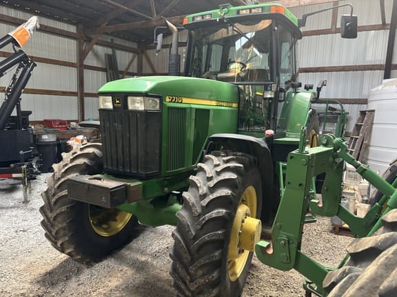 Image of John Deere 7710 equipment image 3