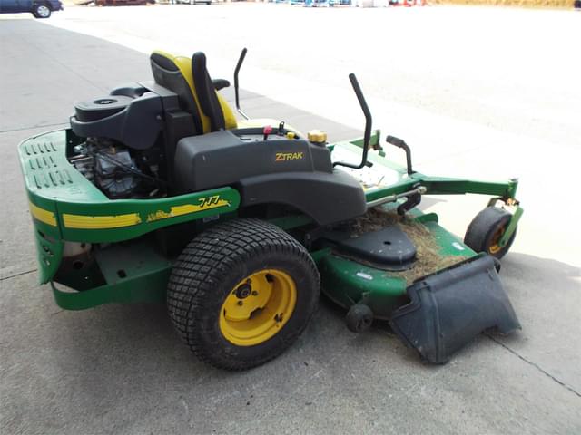 Image of John Deere 777 equipment image 3