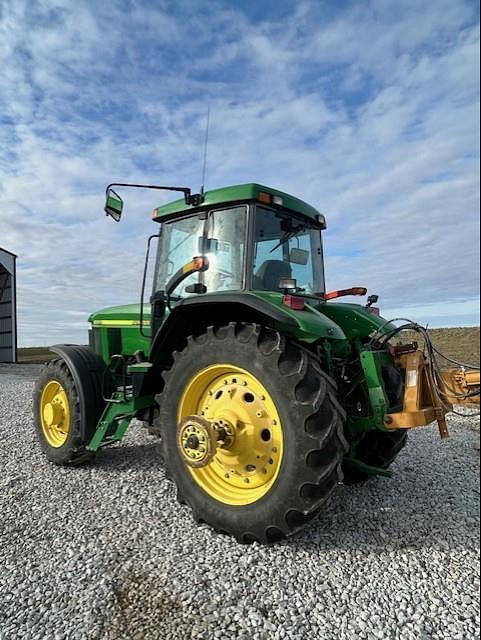 Image of John Deere 7810 equipment image 1