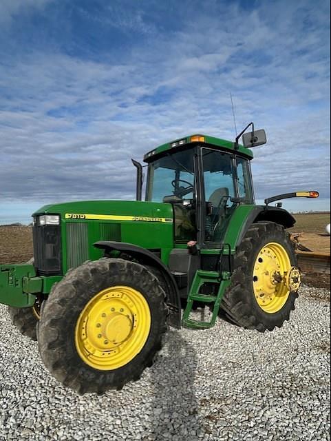 Image of John Deere 7810 Primary image