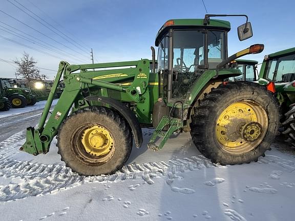 Image of John Deere 7810 Primary image