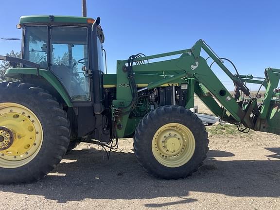 Image of John Deere 7810 equipment image 4