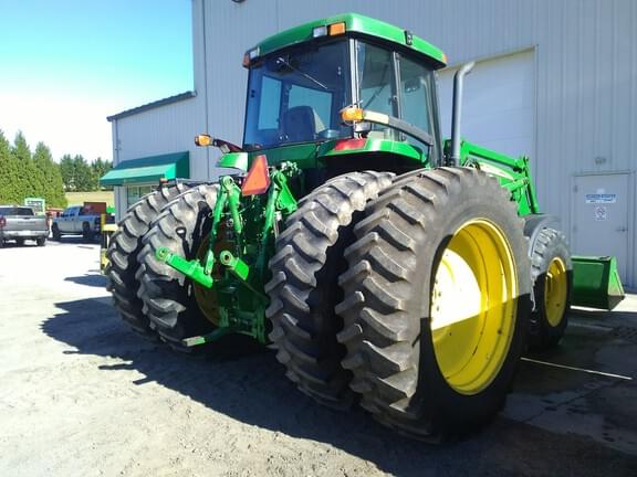 Image of John Deere 7810 equipment image 3