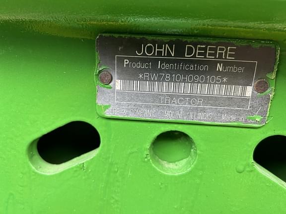 Image of John Deere 7810 equipment image 1