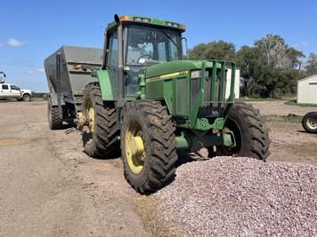 Main image John Deere 7810