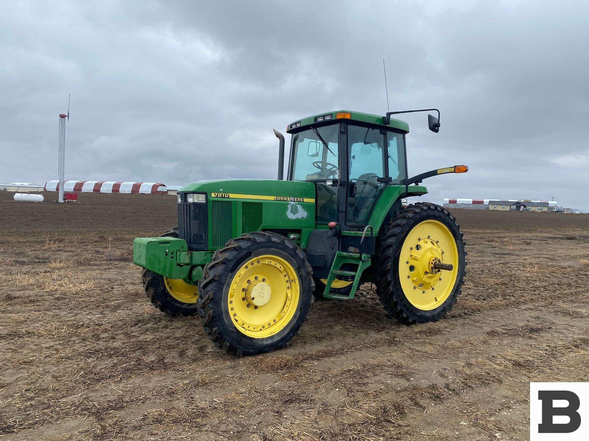 Main image John Deere 7810