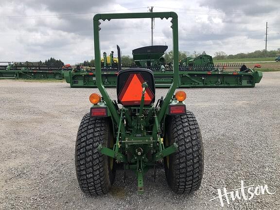 Image of John Deere 790 equipment image 4