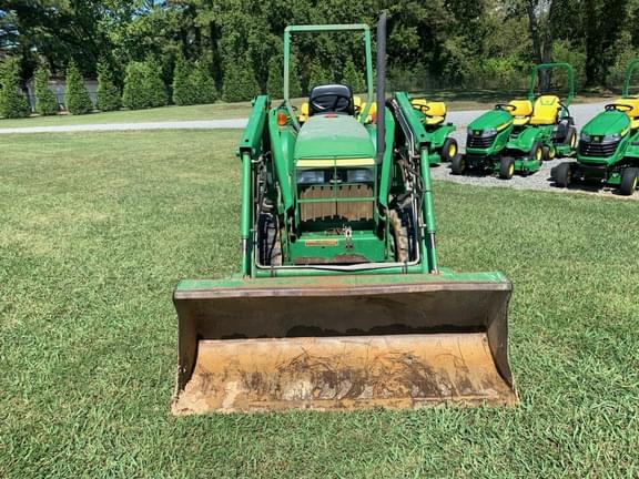 Image of John Deere 790 equipment image 1