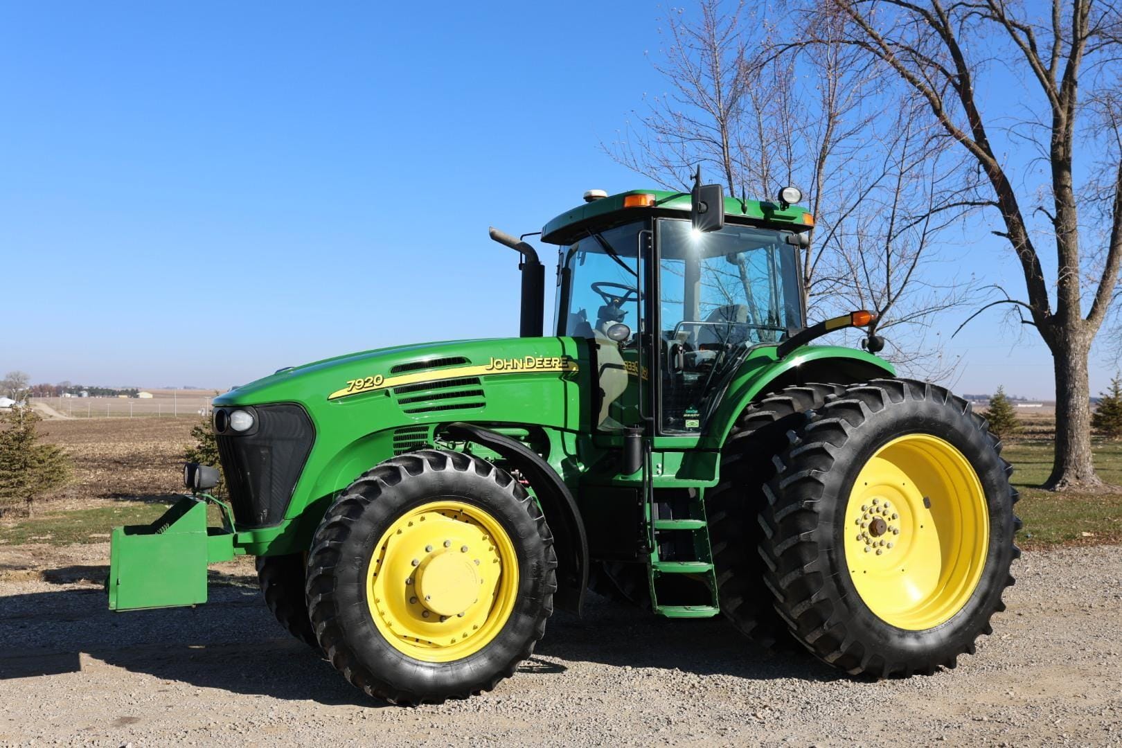 2003 John Deere 7920 Equipment Image0