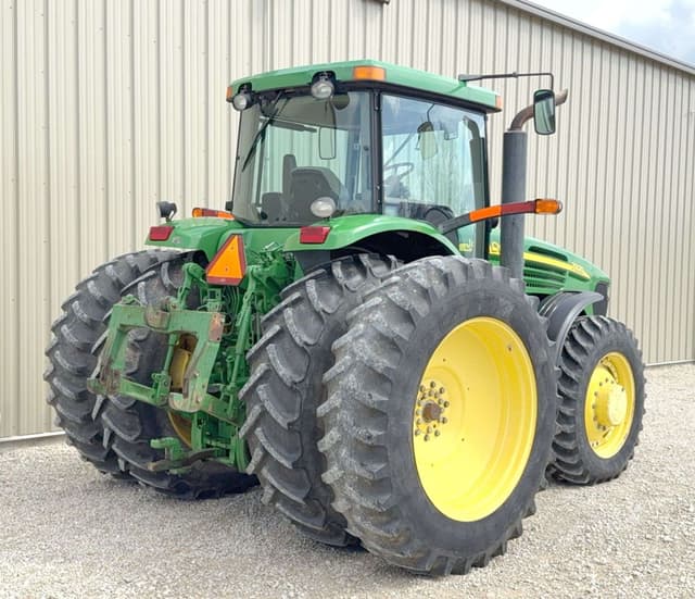 Image of John Deere 7920 equipment image 4