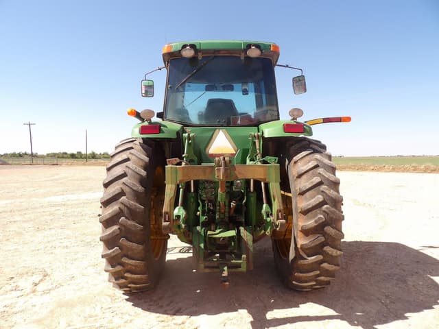 Image of John Deere 8120 equipment image 3