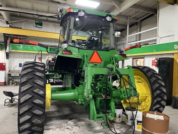 Image of John Deere 8120T equipment image 4