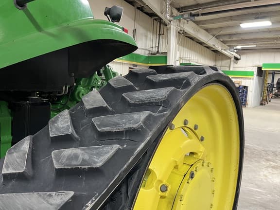 Image of John Deere 8120T equipment image 3