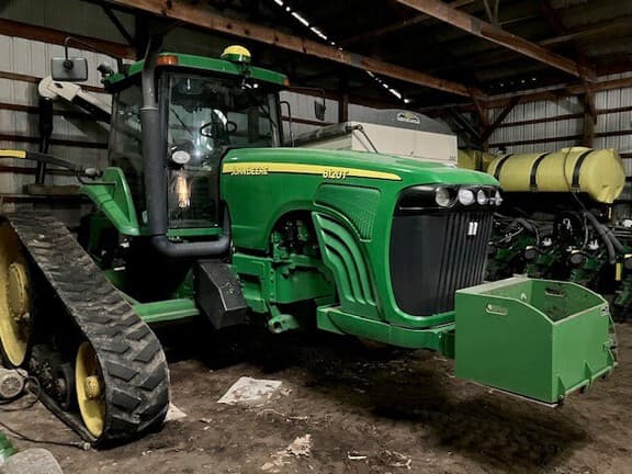 Image of John Deere 8120T equipment image 1