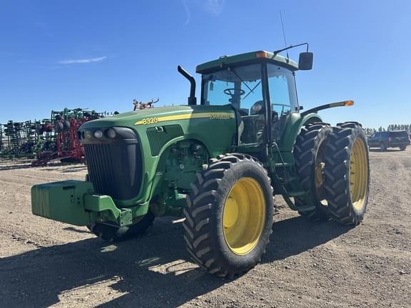 Image of John Deere 8320 Primary image