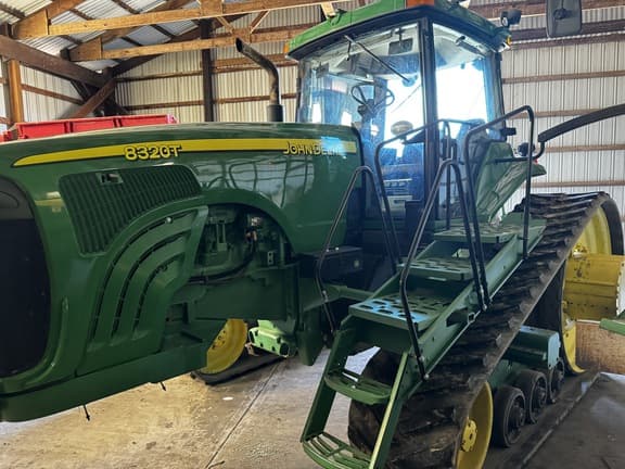 Image of John Deere 8320T Primary image