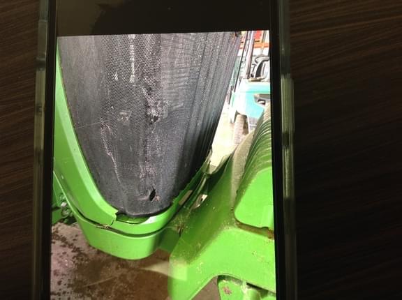 Image of John Deere 8420 equipment image 4