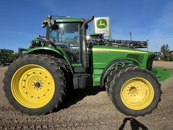 Image of John Deere 8420 equipment image 1