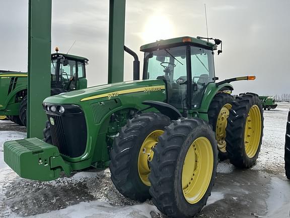 Image of John Deere 8420 equipment image 1