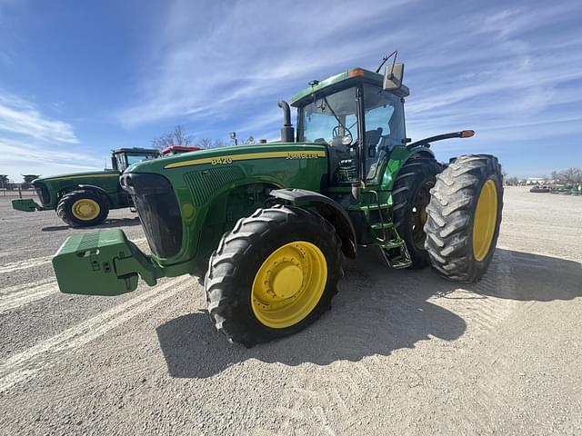 Image of John Deere 8420 equipment image 3