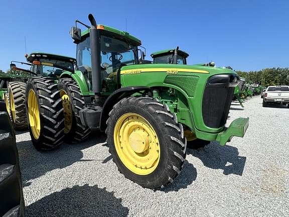 Image of John Deere 8420 equipment image 1