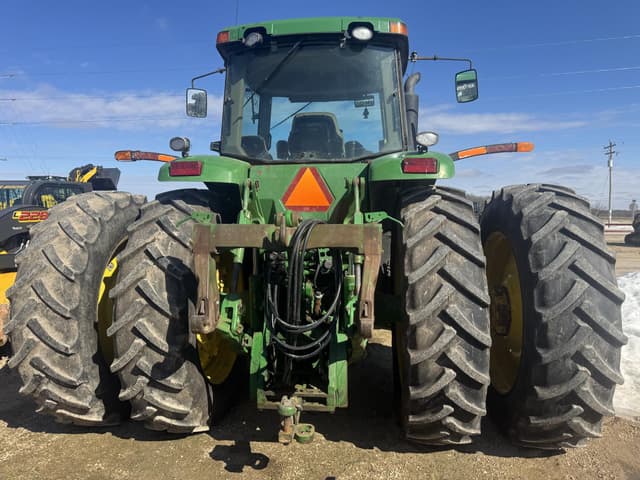 Image of John Deere 8420 equipment image 2