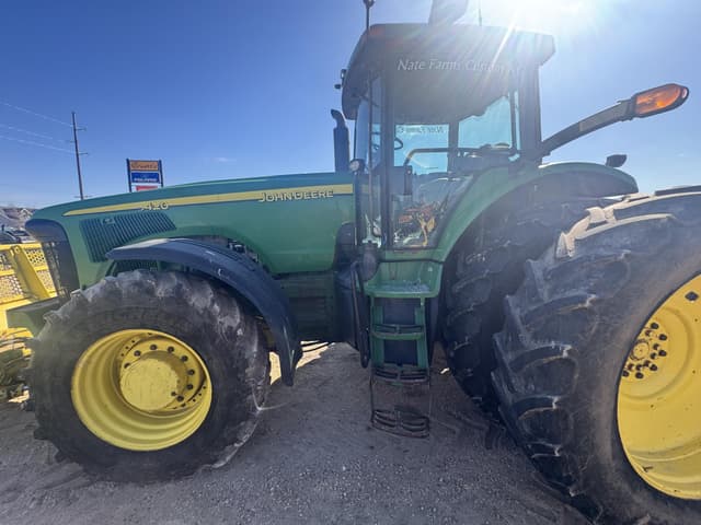Image of John Deere 8420 equipment image 3