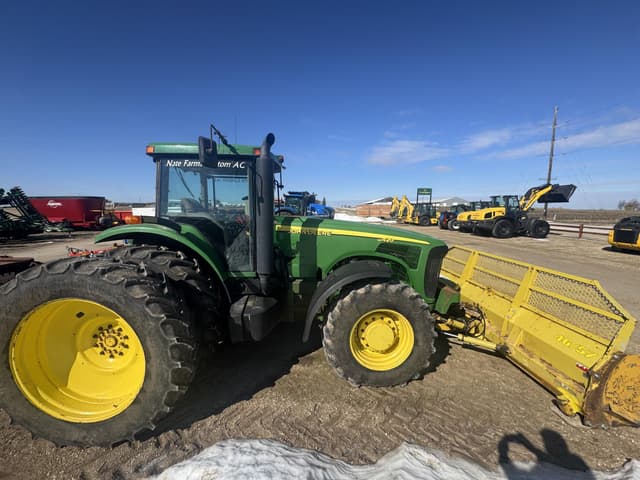 Image of John Deere 8420 equipment image 1