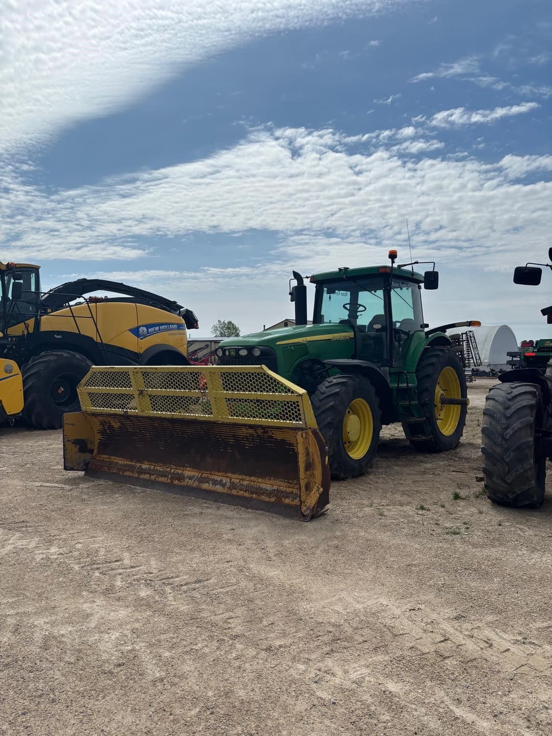 Image of John Deere 8420 Primary image