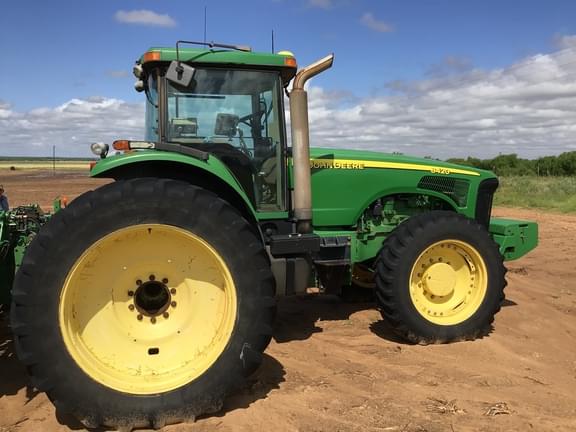 Image of John Deere 8420 equipment image 4