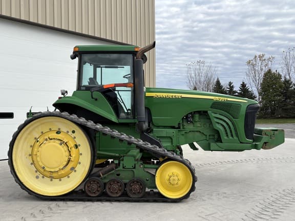Image of John Deere 8420T equipment image 1
