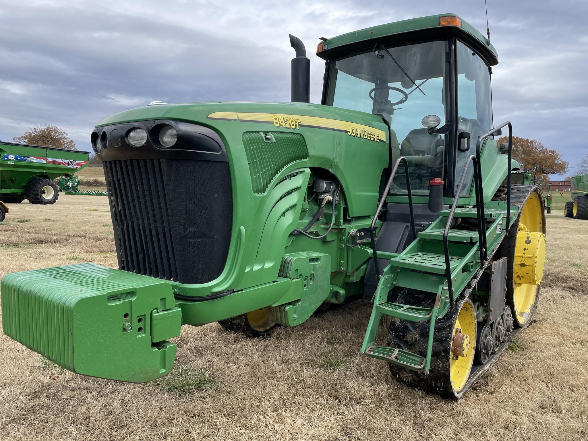 Main image John Deere 8420T