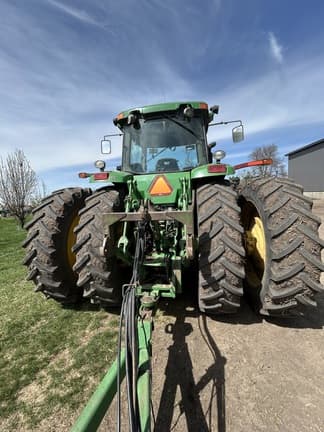 Image of John Deere 8520 equipment image 3
