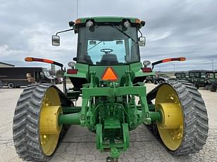 Main image John Deere 8520T 3