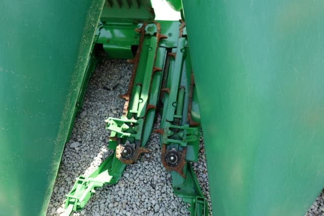 Image of John Deere 893 equipment image 2