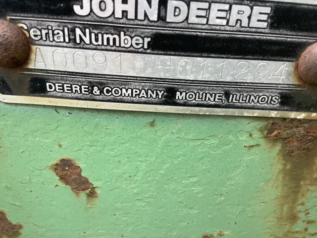 Image of John Deere 910 equipment image 4