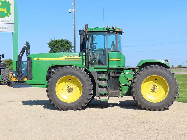 Image of John Deere 9120 equipment image 1