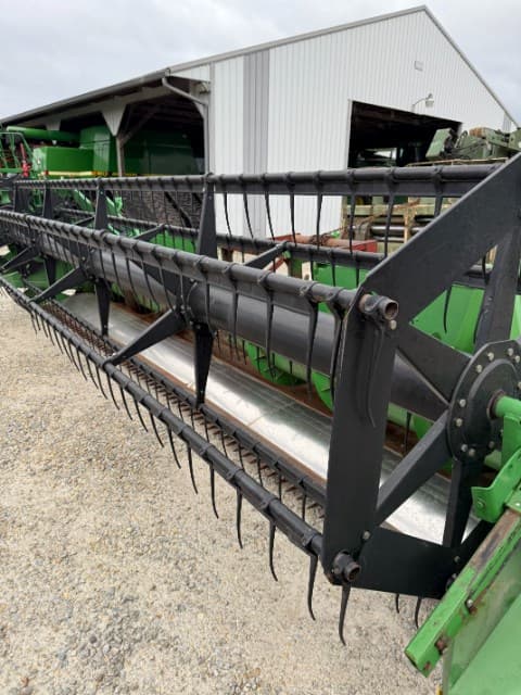 Image of John Deere 920F equipment image 3