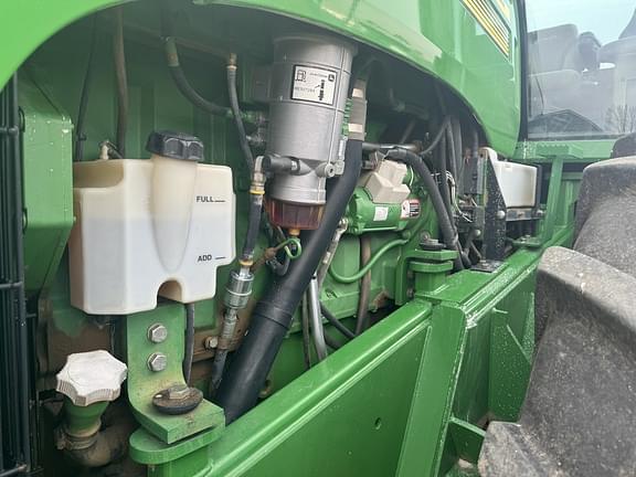 Image of John Deere 9220 equipment image 4