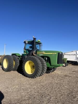 2003 John Deere 9220 Image