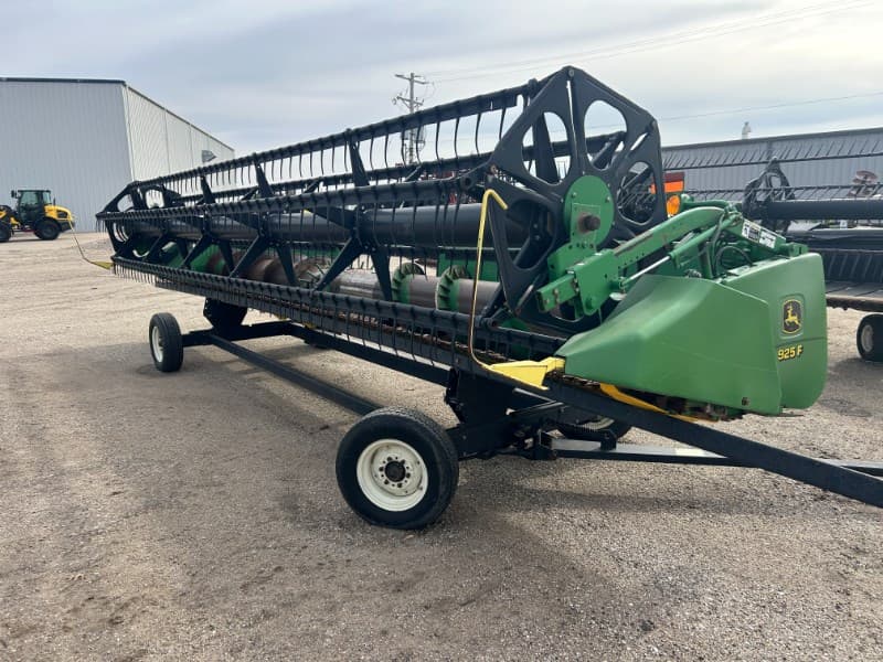 Image of John Deere 925F Primary image