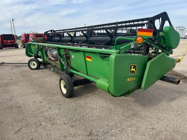 Image of John Deere 925F equipment image 2