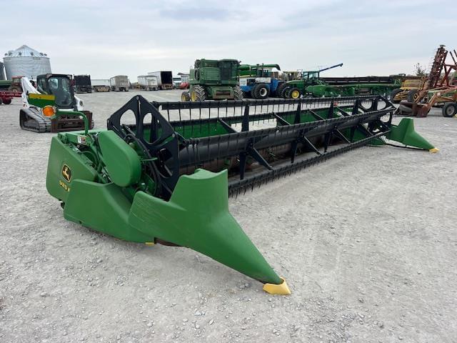 Image of John Deere 925F equipment image 4