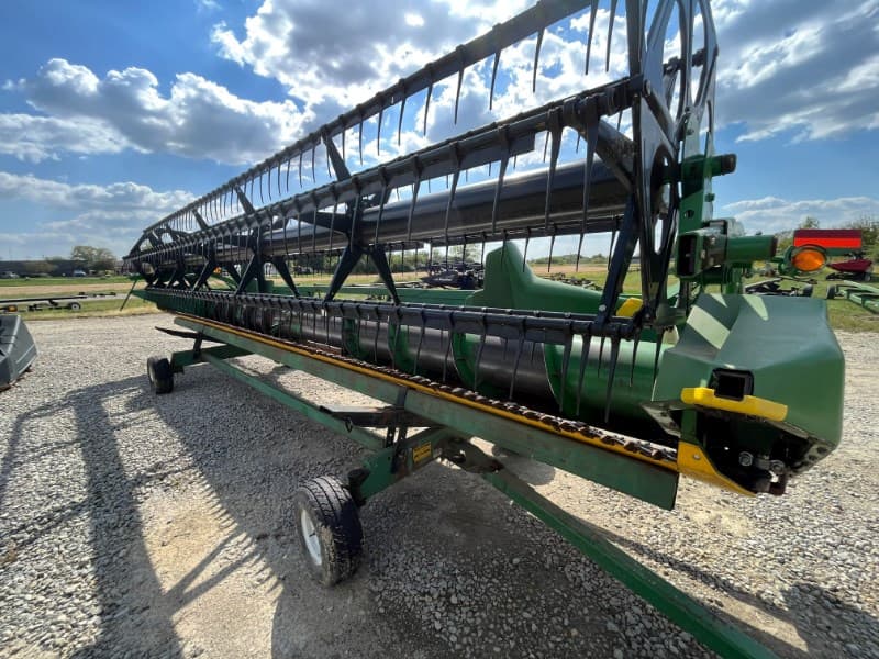 Image of John Deere 925F Primary image